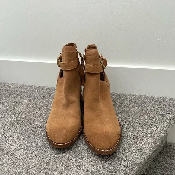 ⭐️Sam Edelman Booties - Picture 4 of 7